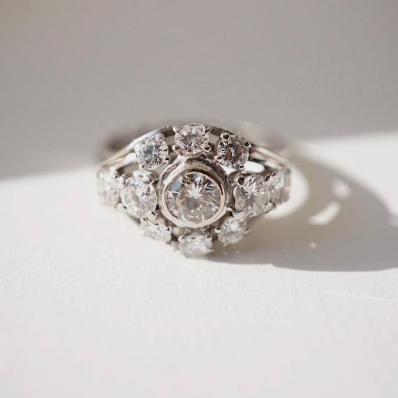 Gold diamond daisy ring Engagement diamond ring wedding