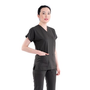 Comfortable Dark Khaki Nurse Scrub Set, Nurse Uniform, Custom Scrub, Nurse Uniform Dress, Medical Scrub For Woman, Light Scrub Set, BT1026LV