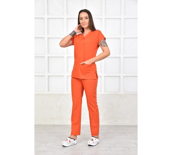 Dark Orange Scrub Uniform With Personalization,add Your Own Name and Logo  Embroidery Service,doctors Nurses Hospital Scrub Set, GRY1030 