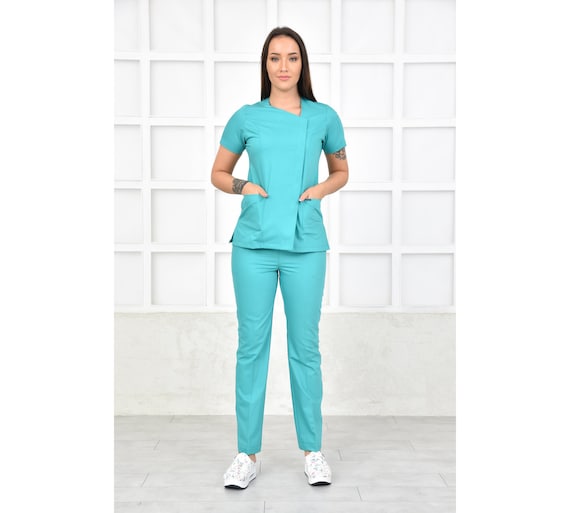 Embroidered Women's Turquoise Green Medical Scrub Set With Personalization, Elastic  Waist Bottom Set, Nurse Uniform, WHT1047 -  Canada