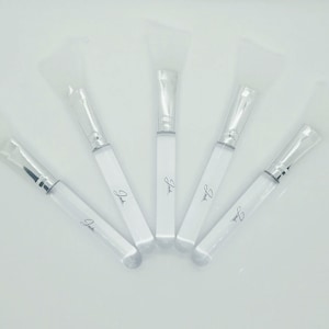 Silicon Face Mask Applicator