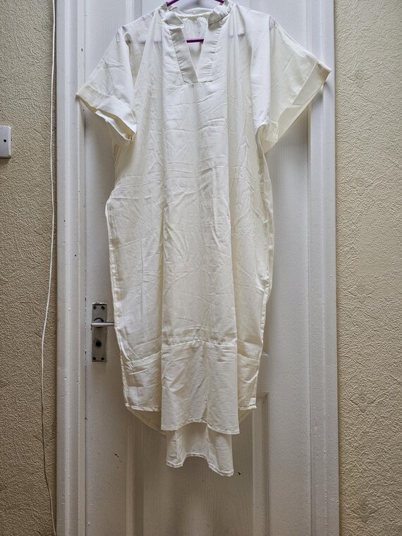 cream dress for ladies New Ladies Top Quality Cream Dress. UK 18/20