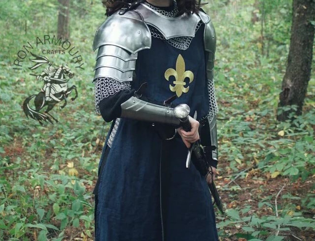 Medieval Knight Female Armor, Pouldron & Bracer Armor, Cosplay