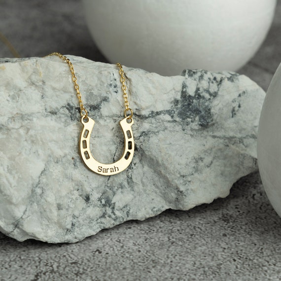 14k Gold Tiny Personalized Horseshoe Necklace Custom Horse Shoe Necklace Name Engraved Pendant Chiristmas Gift Real Gold Horseshoe Etsy Denmark