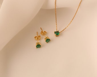 Emerald Diamond Choker Necklace Earrings Tiny Emerald Diamond Set Trendy Layering Emerald Necklace Best Friends Gift Christmas Gift