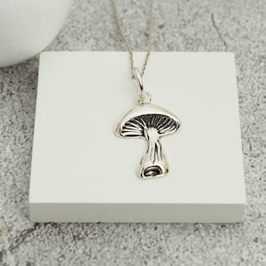 Personalized Mushroom Necklace, Sterling Silver Mushroom Pendant Forrest Lover  Jewelry Vegetarians Gift Chef Gift Mommy Gift Boho Necklace