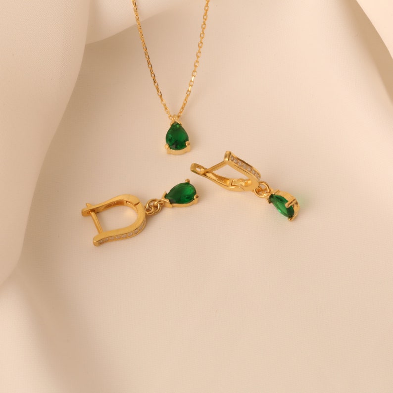 Dainty Pear Emerald Necklace Earrings Jewelry Set Green Emerald Choker Pave Diamond Emerald Earrings Jewelry Gift For Her May Birthstone image 4