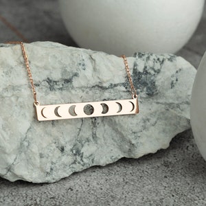 Moon Phase Neclace, Celestial Silver Necklace, Moonphases Necklace, Mother day Gift, Gift For Her, Full Moon Necklace, Gold and Rose Gold