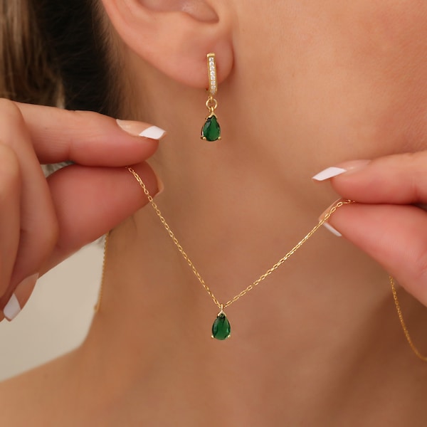 Dainty Pear Emerald Necklace Earrings Jewelry Set Green Emerald Choker Pave Diamond Emerald Earrings Jewelry Gift For Her May Birthstone