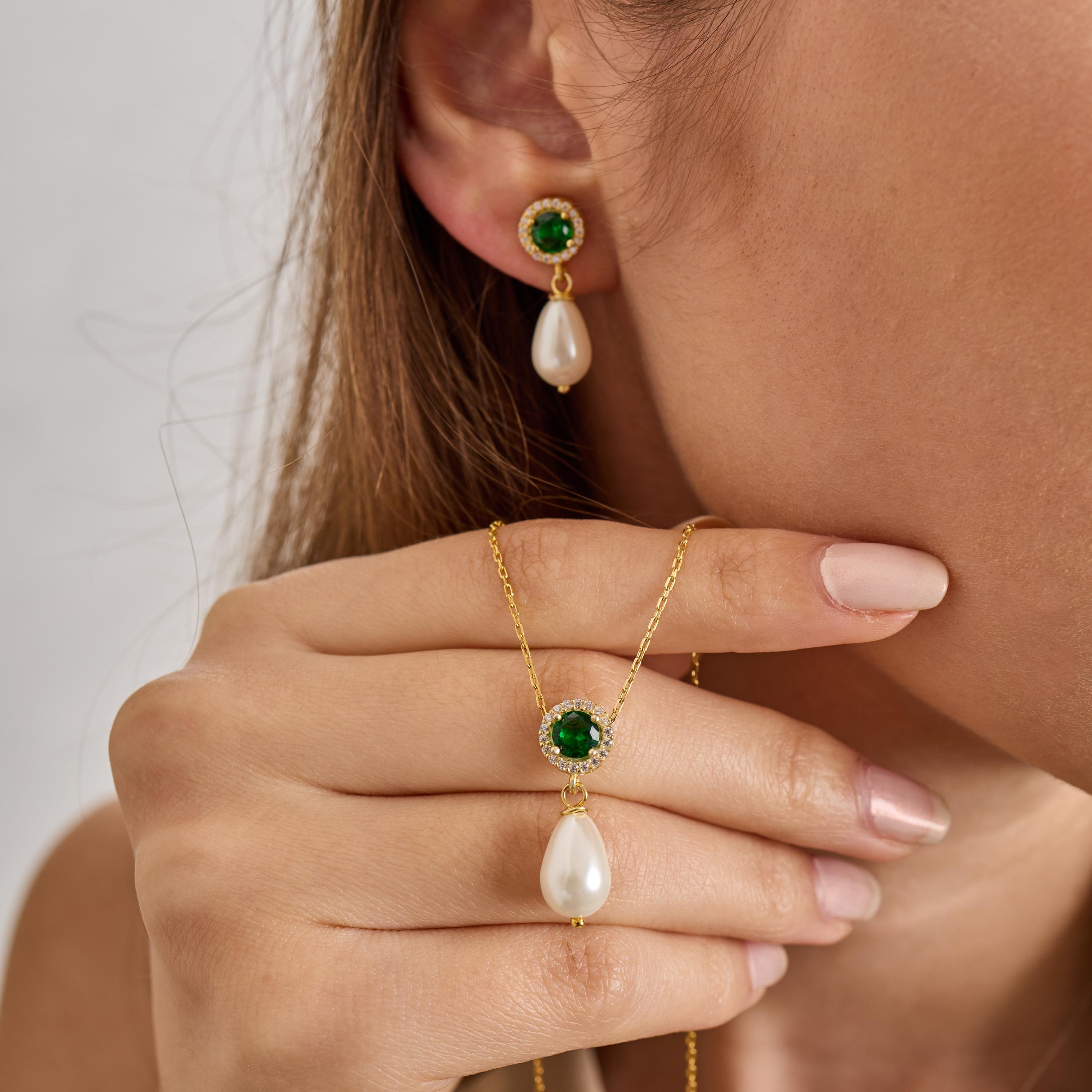 Emerald Pave & Drop Pearl Necklace Earrings Set Dainty Wedding Set Engagement Jewelry Elegant Emerald Pearl Necklace Earrings Gift for Her