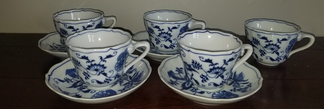 Lot of 13 Blue Danube Blue & White (8) Cups and (4) Saucers + Teapot - Etsy
