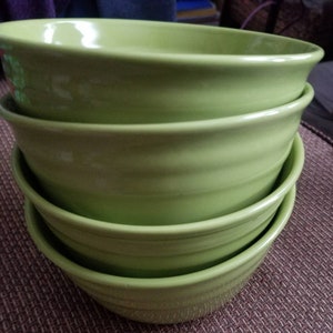 Set of 4 RACHAEL RAY Green Apple Double Ridge 6” Cereal Soup Bowls