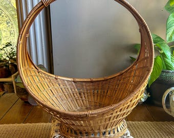 Vintage Oblong Gondola Basket