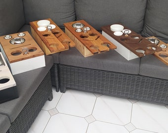 Couch Bar "Feierabend 2 colours"; Getränkehalter für die Couch; Snackbox, Sofa-Tablett, Geschenk aus Echtholz, Getränke-Snack-Organizer