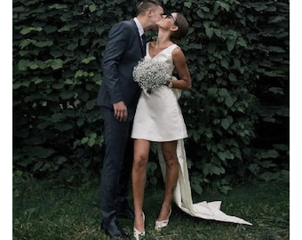 Impresionante vestido de novia corto de satén con cuello en V con lazo grande y espalda abierta / vestido de novia del palacio de justicia / vestido de fuga / vestidos de novia cortos