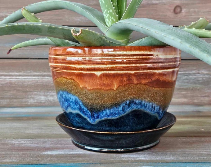 HANDMADE POTTERY  PLANTER, Planter Pot with drainage holes,  Pottery Gift for Wife Grandma or Mother, Indoor herb planters, succulent pots