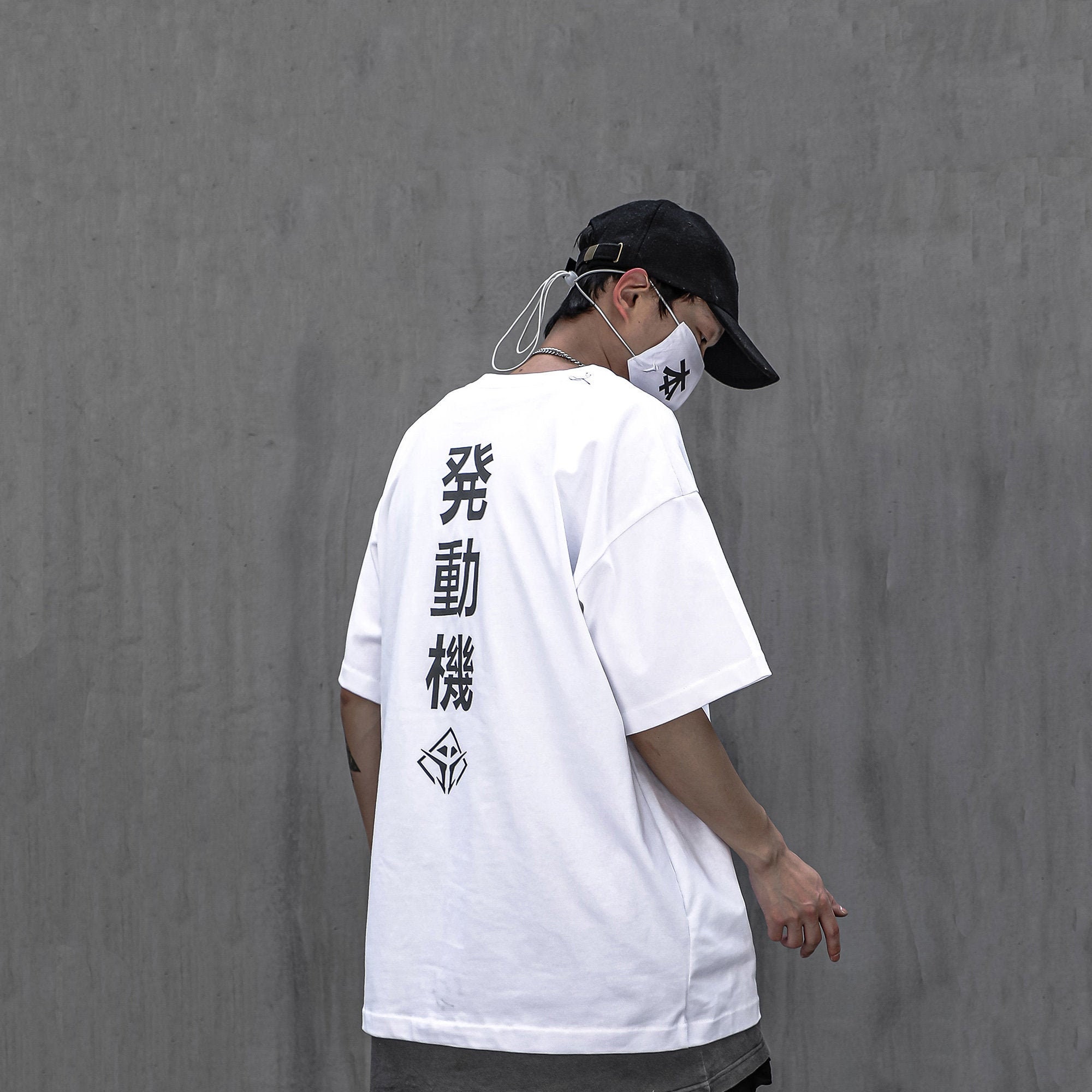 MFCT Summer Streetwear White Kanji Tee Urban Fashion T-shirt for Men