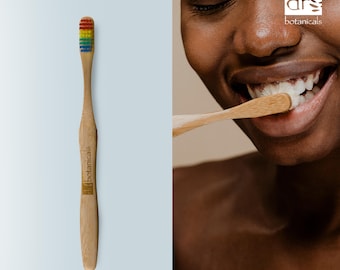 Spazzolino da denti in bambù, ecologico, senza plastica, per l'igiene orale, colore arcobaleno.