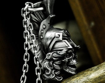 中世ローマ将軍モヒカン兵士ヘルメットペンダント古代将校スカル 