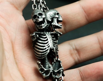 Doppelschädel-Anhänger mit mutierter Form – Gothic-Schmuck aus 925er Silber