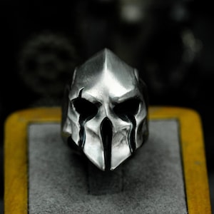 Spartan Battle Mask Ring - War-Damaged Silver Band Art