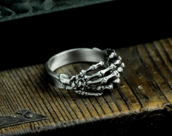 Hugging Hand Bone Sterling Silver Ring - Gothic Ghost Artisan Ring