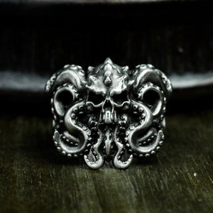 Cthulhu Octopus Silver Ring - Stunning Men&#39;s Handmade Silver Ring