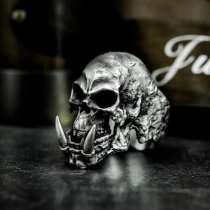 Skull Fangs 925 Silver Ring: Gothic Biker Jewelry