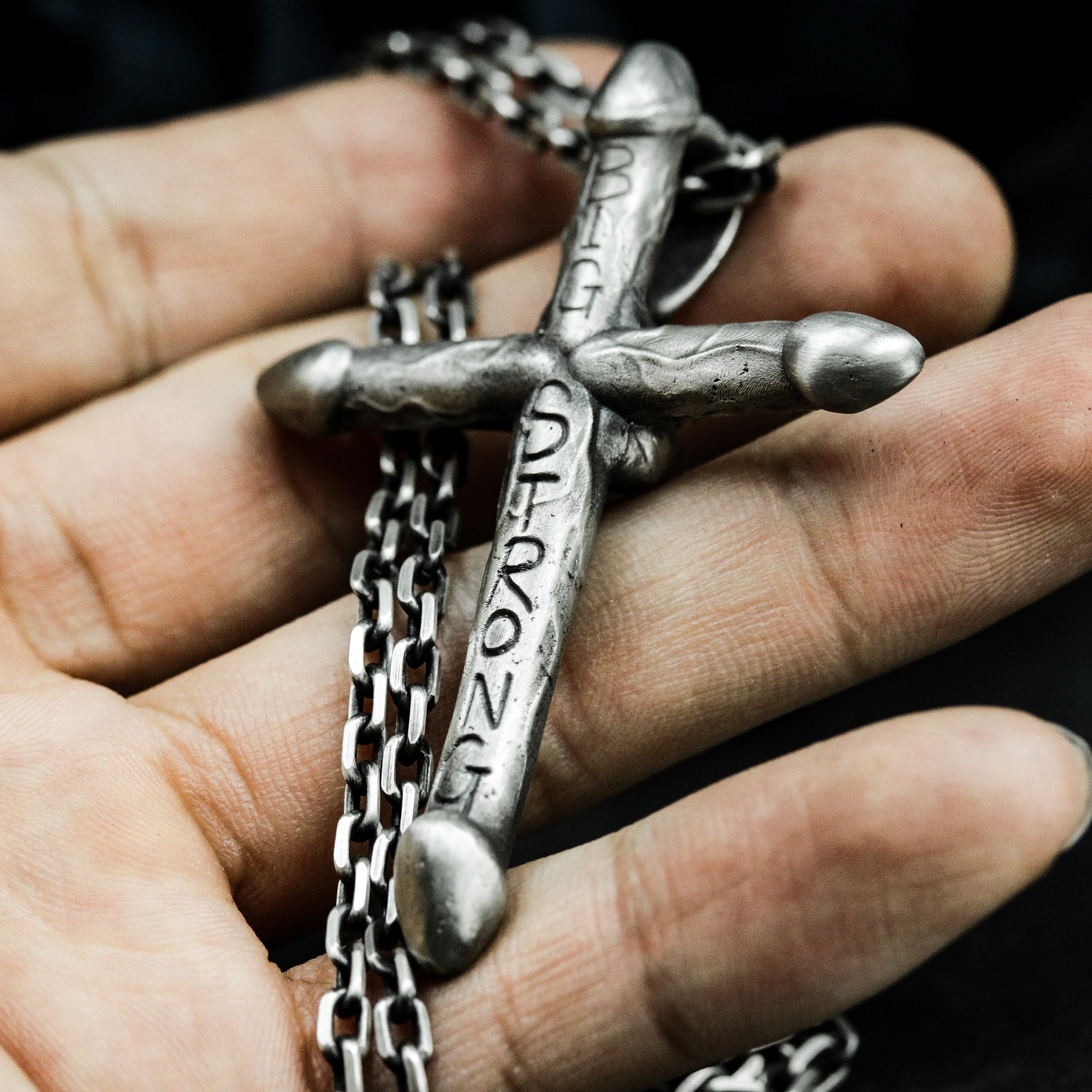 ネックレス・ペンダント fighting cock \"Real bone cross \"necklace fighting cock 