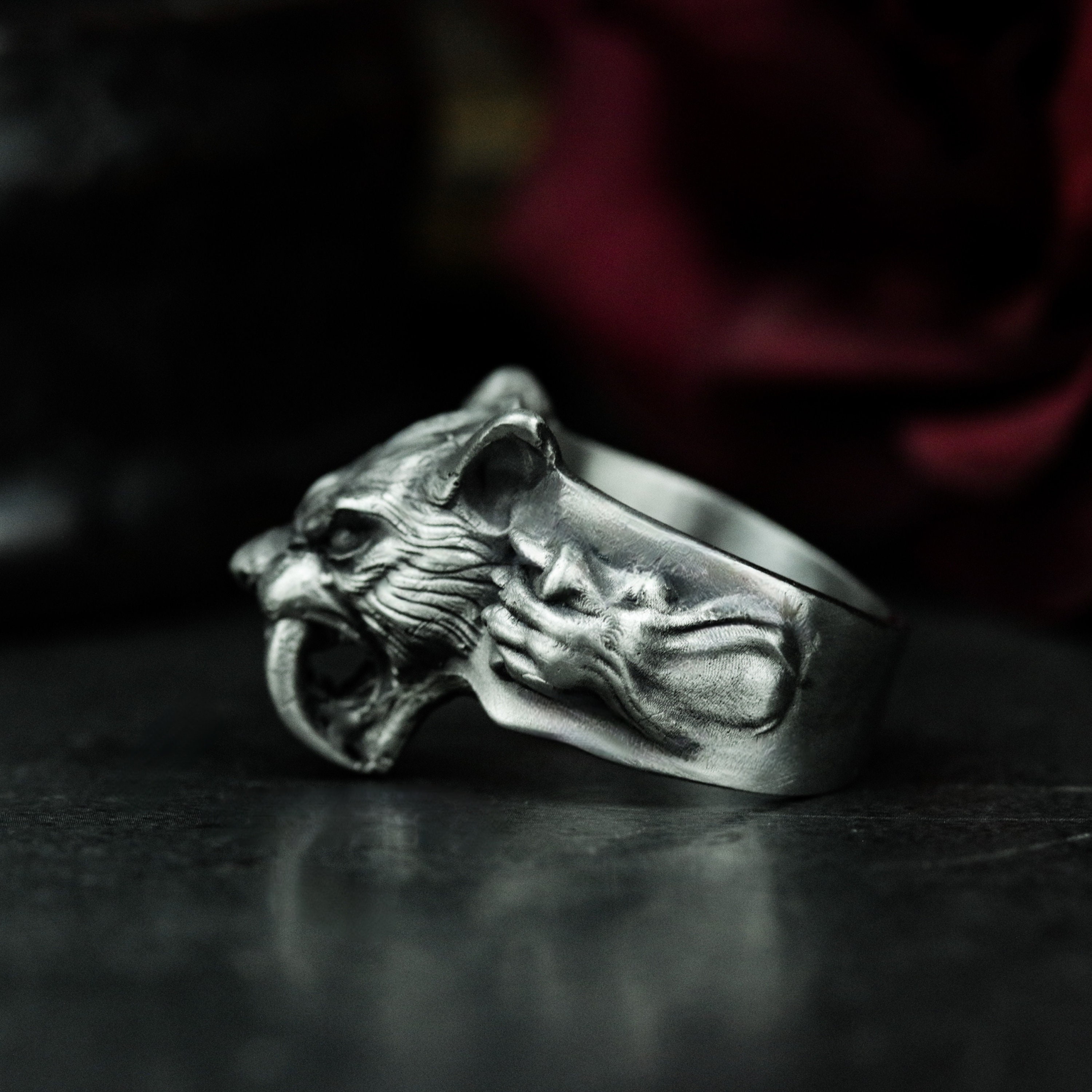 Saber-toothed Tiger Ring - Silver Band Jewelry - Etsy