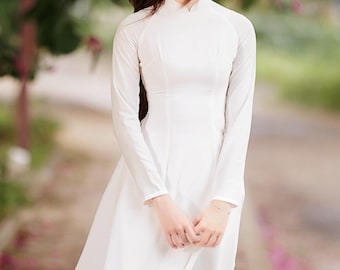 Vietnamese silk white dress  (áo dài trắng trơn dài tay ) Ao dai white ,Ao Dai for Girls,Ao Dai for Women, Ao Dai Going To School