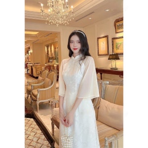 Vietnamese Ao dai silk milk dress (áo dài cách tân chất lụa ) Ao dai Wedding, Ao Dai for Girls, Ao Dai for Women, Ao Dai Tet Viet Nam