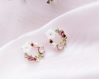 CZ oorbellen met roze bloemen met 925 sterling zilveren pin, oorbellen met vlinder en zirkonia in goud