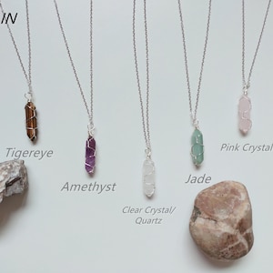 Raw crystal necklace, Wire Wrapped Crystal Necklace, Clear Quartz Crystal Point Necklace, birthstone necklace, golden silver crystal zdjęcie 2