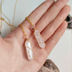 Raw crystal necklace, Wire Wrapped Crystal Necklace, Clear Quartz Crystal Point Necklace, birthstone necklace, golden silver crystal zdjęcie 6