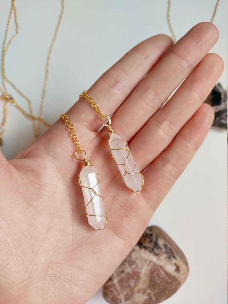 Raw crystal necklace, Wire Wrapped Crystal Necklace, Clear Quartz Crystal Point Necklace, birthstone necklace, golden silver crystal zdjęcie 6