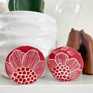 4 Ceramics Magnets, Red Floral Design Fridge Magnet set of 4, Clay, Flowers image 2