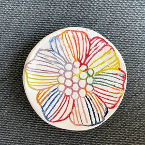 Set of 4 Ceramics Floral Handmade Magnets, Fridge Magnet, Clay, Flowers, Colorful image 7