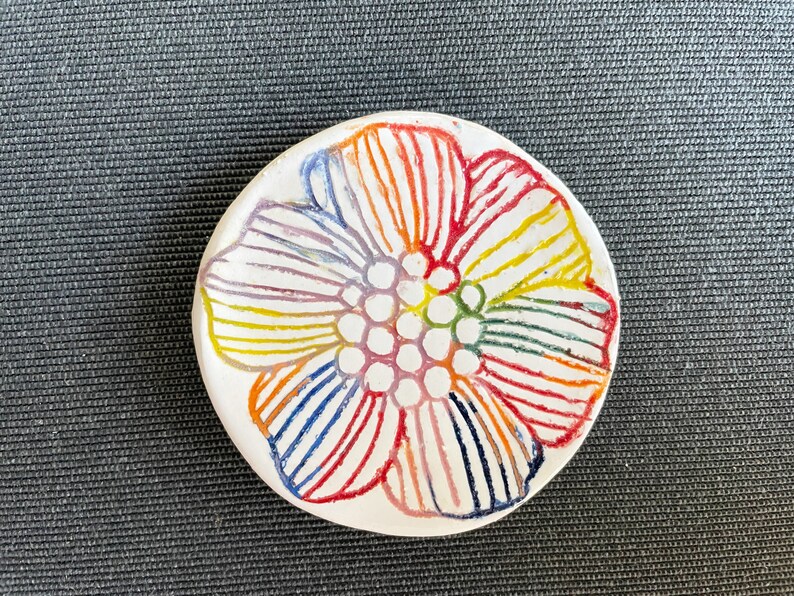 Set of 4 Ceramics Floral Handmade Magnets, Fridge Magnet, Clay, Flowers, Colorful image 7