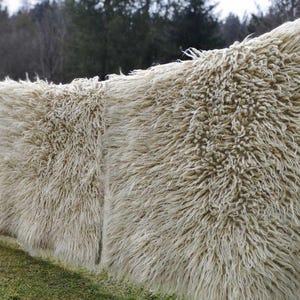 Fluffy Wool Rug, Shaggy Hand Woven Scandinavian Rug, Flokati Ivory Carpet, Natural Couch Cover Bedroom Aesthetic, Cozy Home Gift image 3