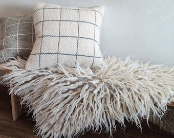 Handwoven shaggy wool rug, Fluffy tufted rug, Natural wool flokati rug, Washable area rug, Modern scandinavian decor, Living room carpet