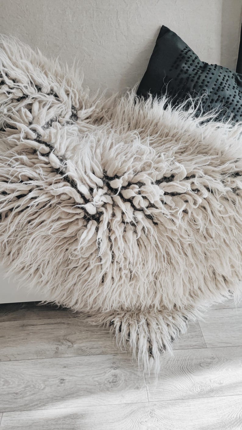 Hand Tufted Flokati Wool Rug, Shaggy Natural Wool Carpet for Living Room, Textured Modern Tufted Rug Fluffy Hand Rug, Housewarming Gift image 8