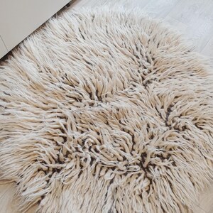 Fluffy Wool Rug, Shaggy Hand Woven Scandinavian Rug, Flokati Ivory Carpet, Natural Couch Cover Bedroom Aesthetic, Cozy Home Gift image 8