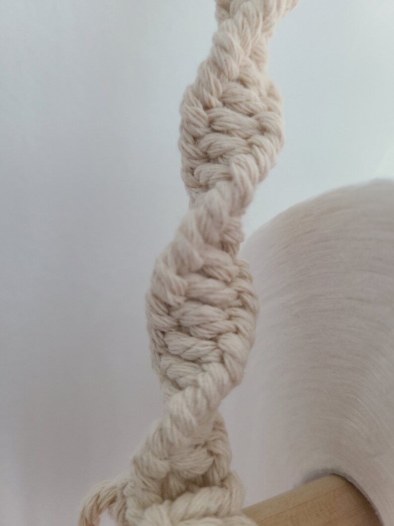 Soporte de papel higiénico Macrame / Accesorios de baño Boho / Soporte de toalla de mano / Colgador de toalla de mano Macrame / Portarrollos de baño / Hogar Boho imagen 5