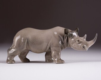 Porcelain Lladro Rhino figurine #01005437