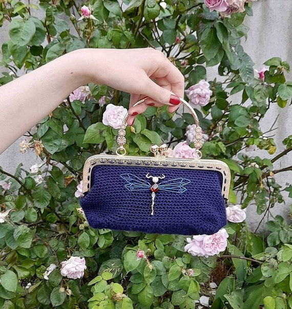 Dragonfly purse