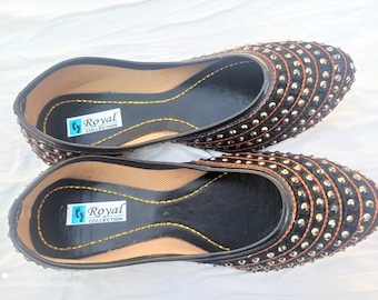 Handmade Jaipuri Jutti: Rajasthani Mojari Shoes