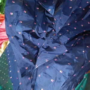 9 Farbe bedruckter Taft Stoff, bedruckter Taft Seidenstoff, Kleiderstoff, Polyester Qualität Taft Stoff für Brautkleider durch die Yards