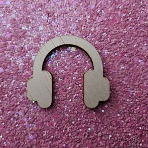 15x Wooden headphones, blank shape laser cut headphones, music headphones
