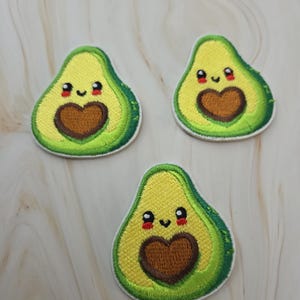 Avocado iron on patch 5x4,5cm